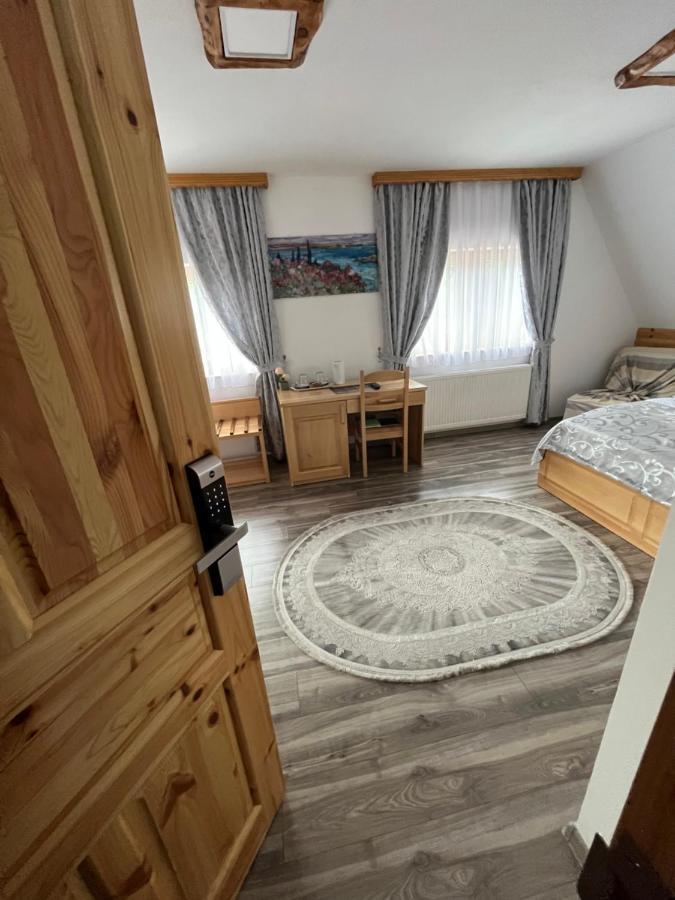 Rustic Inn River Prijeboj Екстериор снимка