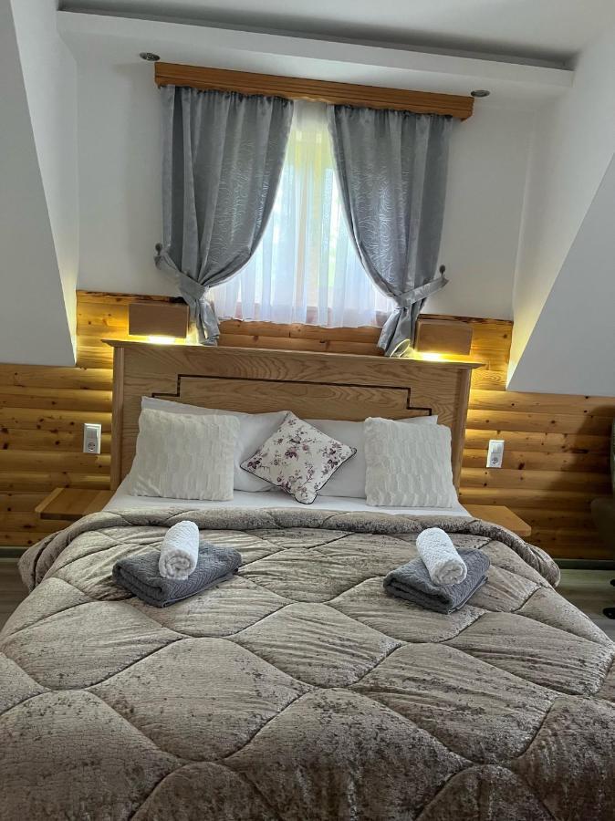 Rustic Inn River Prijeboj Екстериор снимка