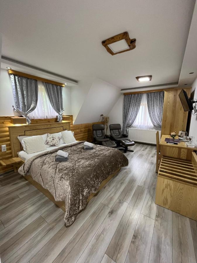 Rustic Inn River Prijeboj Екстериор снимка