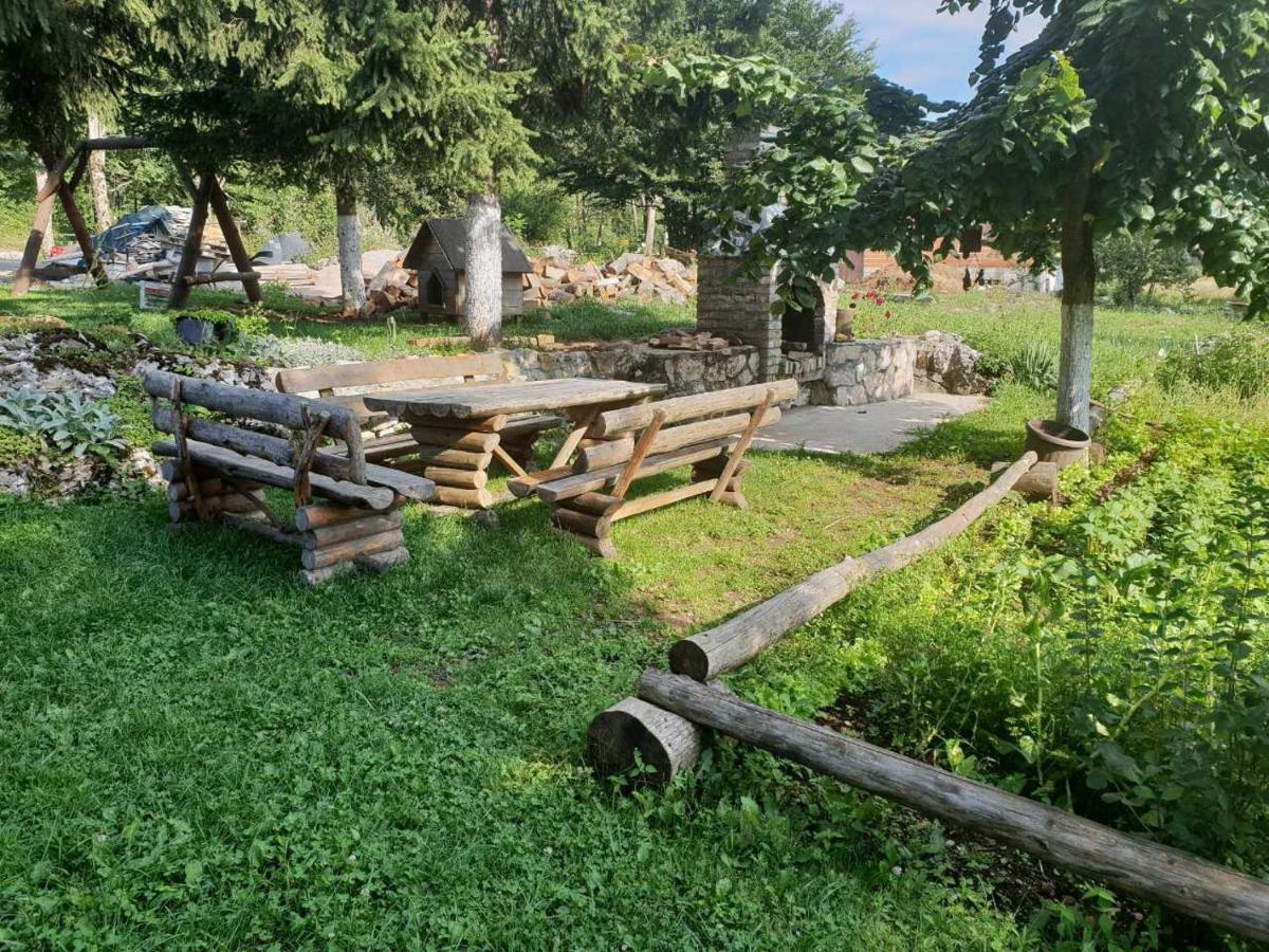 Rustic Inn River Prijeboj Екстериор снимка