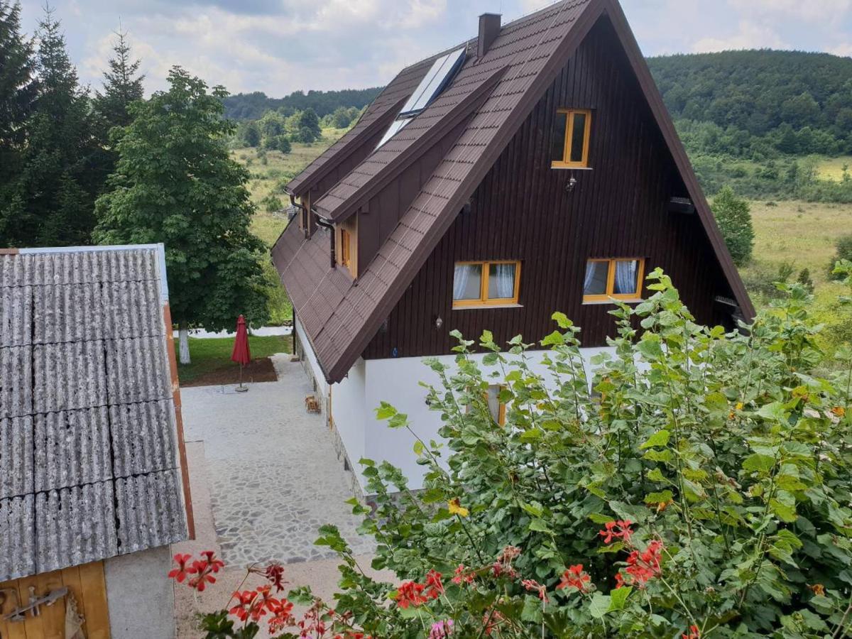 Rustic Inn River Prijeboj Екстериор снимка