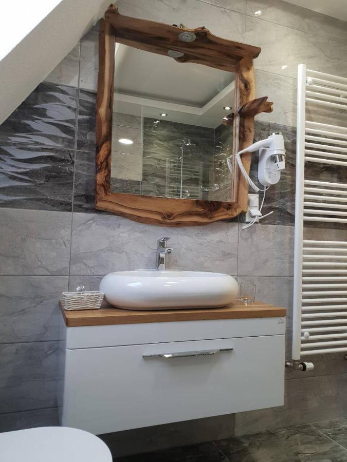 Rustic Inn River Prijeboj Екстериор снимка