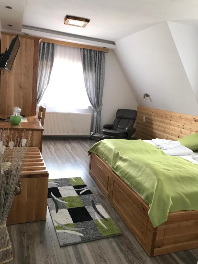 Rustic Inn River Prijeboj Екстериор снимка